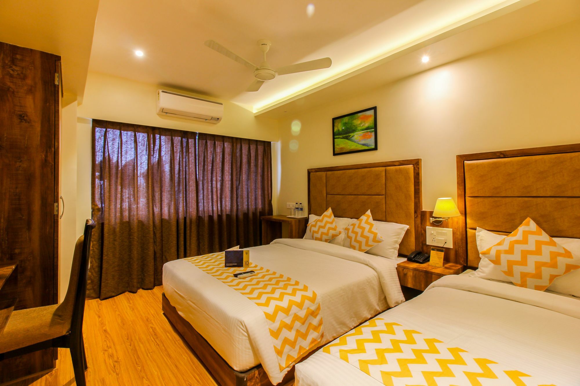 Fluorescent By Bizzgrow Hotels International Airport - Formerly Known As Byaris International Mumbai Ngoại thất bức ảnh