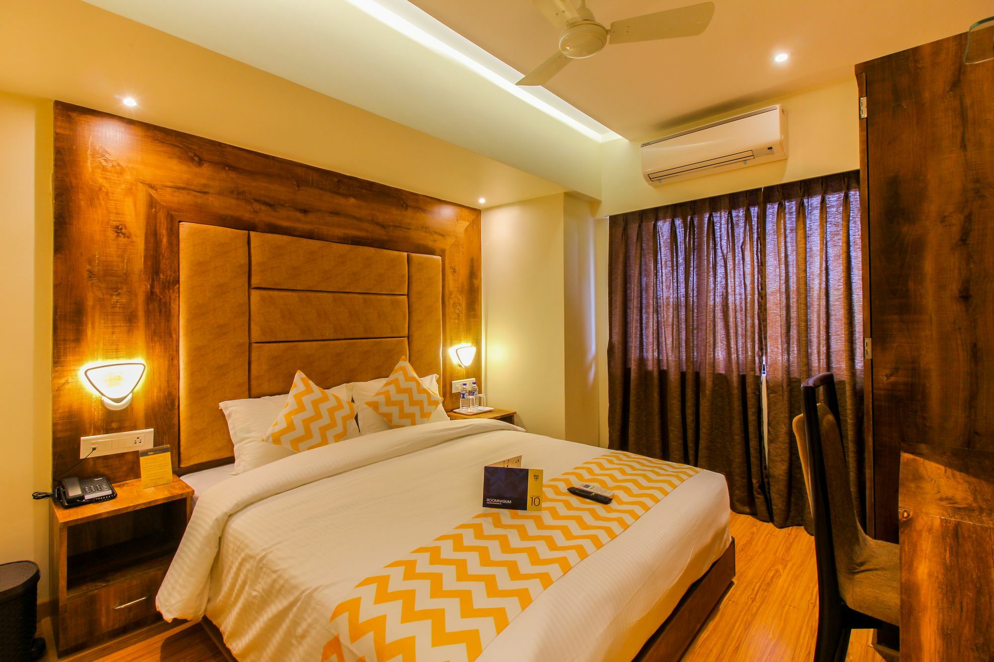Fluorescent By Bizzgrow Hotels International Airport - Formerly Known As Byaris International Mumbai Ngoại thất bức ảnh