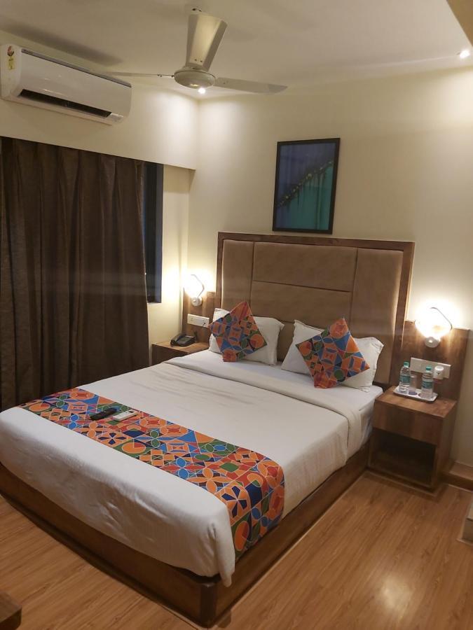Fluorescent By Bizzgrow Hotels International Airport - Formerly Known As Byaris International Mumbai Ngoại thất bức ảnh